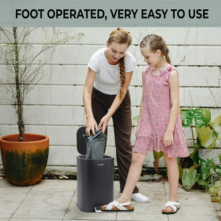 Black 5L pedal bin with removable inner bucket